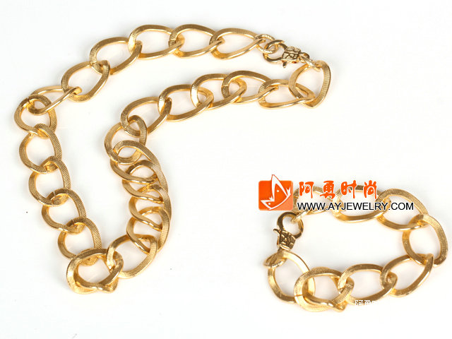 饰品编号:T933  我们主要经营 手链、项链、耳环、戒指、套链、吊坠、手机链、请方问我们的网站 www.ayjewelry.com