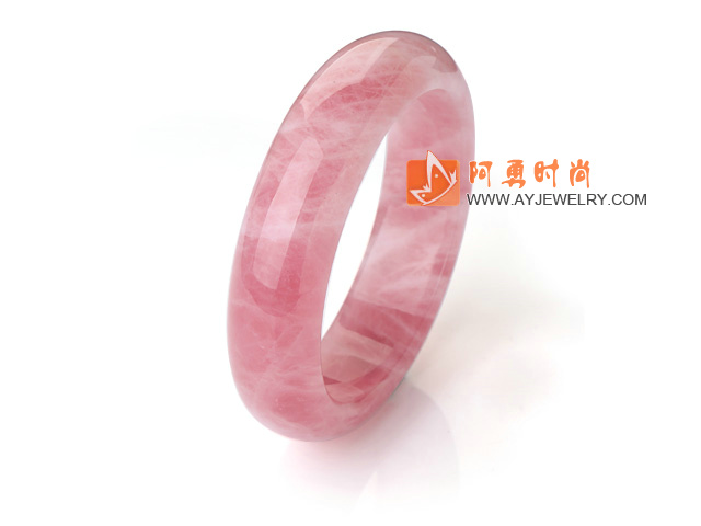 饰品编号:V581  我们主要经营 手链、项链、耳环、戒指、套链、吊坠、手机链、请方问我们的网站 www.ayjewelry.com