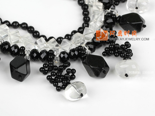饰品编号:X2526  我们主要经营 手链、项链、耳环、戒指、套链、吊坠、手机链、请方问我们的网站 www.ayjewelry.com