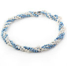 白色蓝色珍珠项链