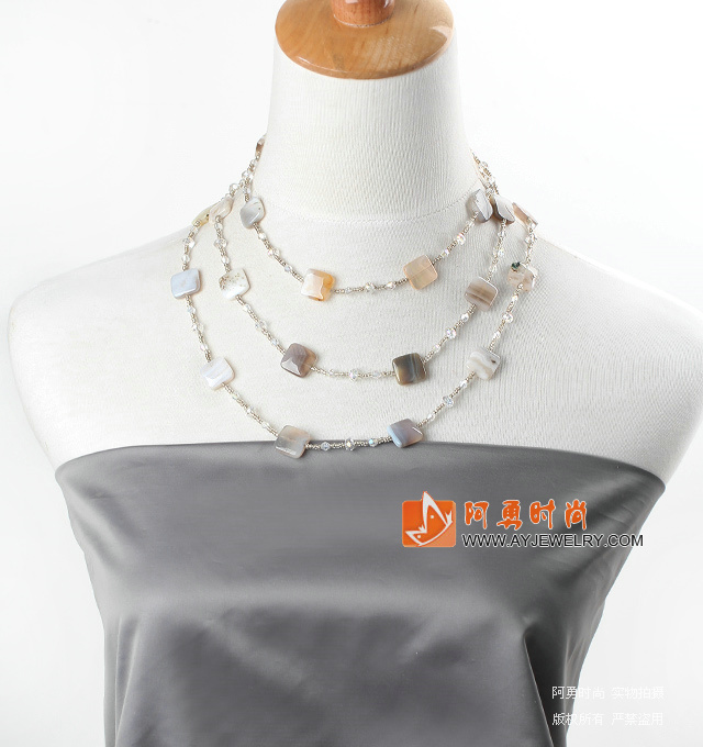 饰品编号:X3009  我们主要经营 手链、项链、耳环、戒指、套链、吊坠、手机链、请方问我们的网站 www.ayjewelry.com