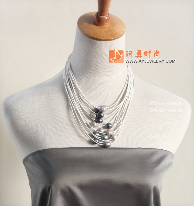 饰品编号:X3047  我们主要经营 手链、项链、耳环、戒指、套链、吊坠、手机链、请方问我们的网站 www.ayjewelry.com