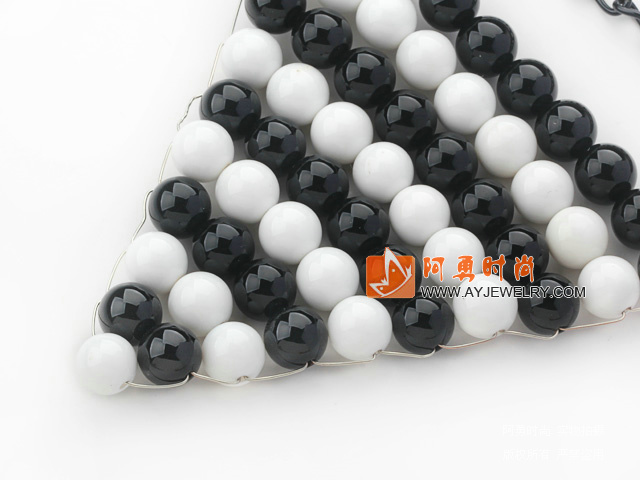 饰品编号:X3077  我们主要经营 手链、项链、耳环、戒指、套链、吊坠、手机链、请方问我们的网站 www.ayjewelry.com