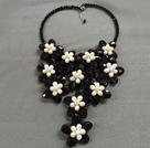 珍珠黑玛瑙花朵项链