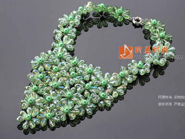 绿色人造水晶花朵 贝壳珠项链 编花款