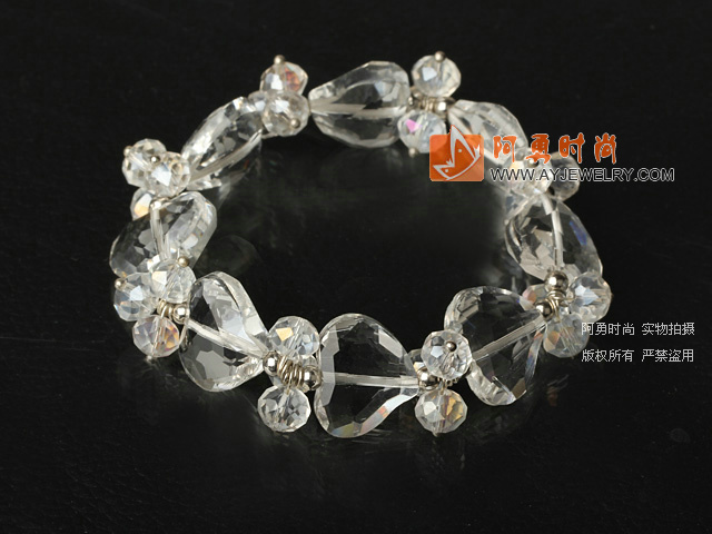 饰品编号:Y1170  我们主要经营 手链、项链、耳环、戒指、套链、吊坠、手机链、请方问我们的网站 www.ayjewelry.com