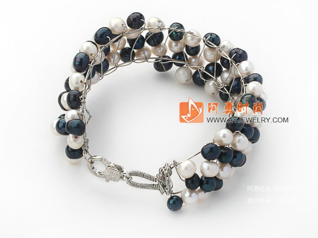 饰品编号:Y1804  我们主要经营 手链、项链、耳环、戒指、套链、吊坠、手机链、请方问我们的网站 www.ayjewelry.com