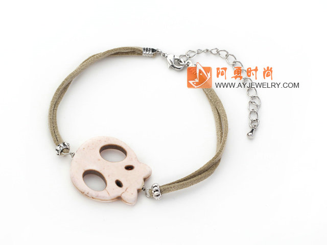 饰品编号:Y1900  我们主要经营 手链、项链、耳环、戒指、套链、吊坠、手机链、请方问我们的网站 www.ayjewelry.com