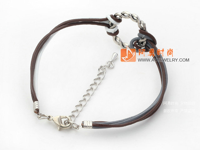 饰品编号:Y1923  我们主要经营 手链、项链、耳环、戒指、套链、吊坠、手机链、请方问我们的网站 www.ayjewelry.com