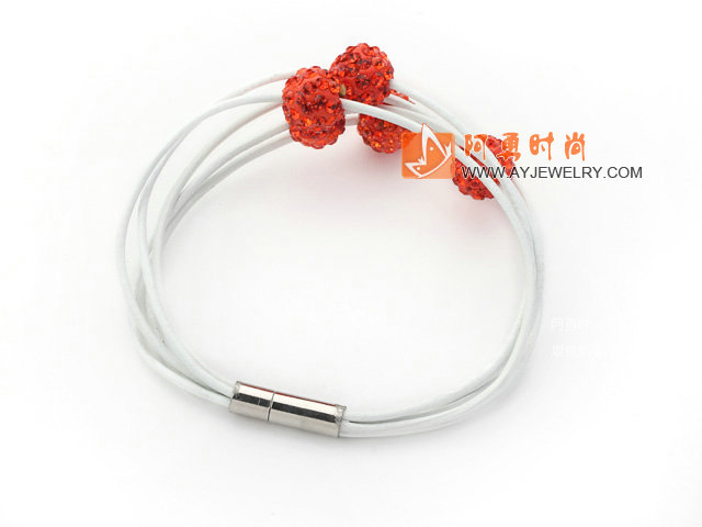 饰品编号:Y1966  我们主要经营 手链、项链、耳环、戒指、套链、吊坠、手机链、请方问我们的网站 www.ayjewelry.com