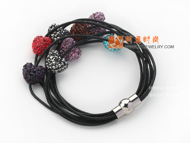 饰品编号:Y1980  我们主要经营 手链、项链、耳环、戒指、套链、吊坠、手机链、请方问我们的网站 www.ayjewelry.com