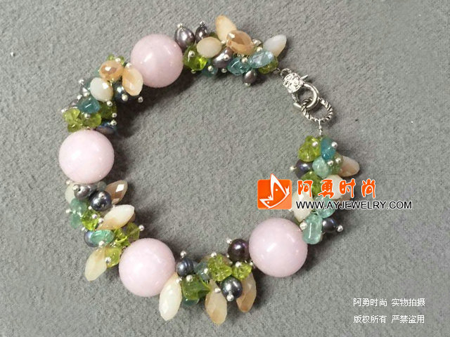 饰品编号:Y2315  我们主要经营 手链、项链、耳环、戒指、套链、吊坠、手机链、请方问我们的网站 www.ayjewelry.com