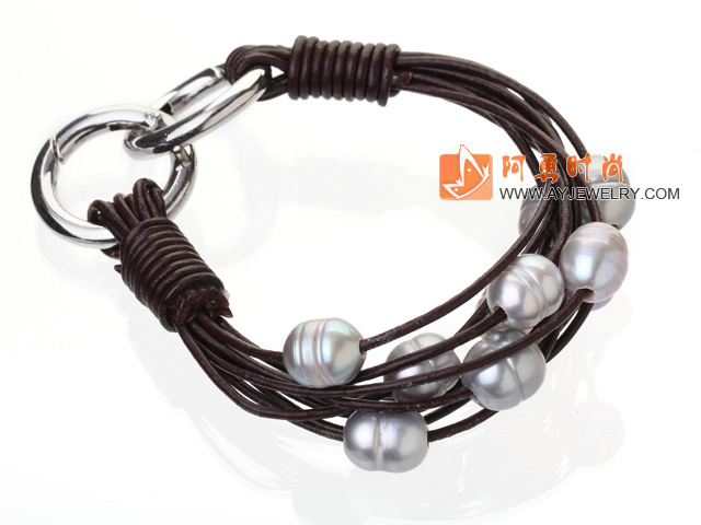 饰品编号:Y2633  我们主要经营 手链、项链、耳环、戒指、套链、吊坠、手机链、请方问我们的网站 www.ayjewelry.com