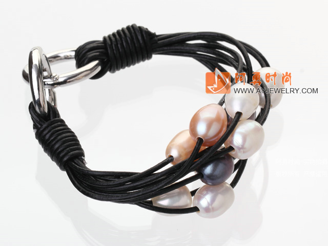 饰品编号:Y2636  我们主要经营 手链、项链、耳环、戒指、套链、吊坠、手机链、请方问我们的网站 www.ayjewelry.com