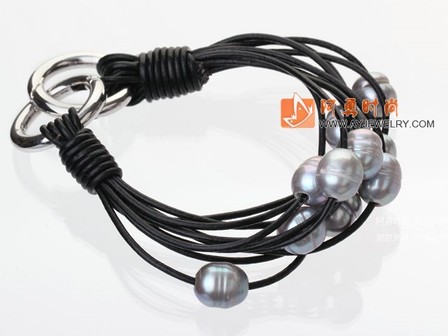 饰品编号:Y2637  我们主要经营 手链、项链、耳环、戒指、套链、吊坠、手机链、请方问我们的网站 www.ayjewelry.com