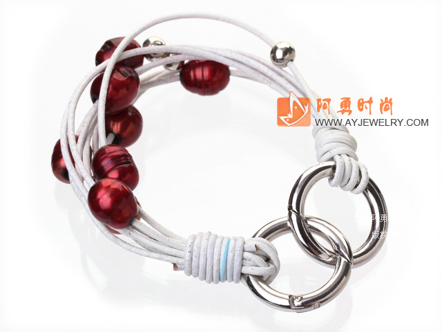 饰品编号:Y2638  我们主要经营 手链、项链、耳环、戒指、套链、吊坠、手机链、请方问我们的网站 www.ayjewelry.com