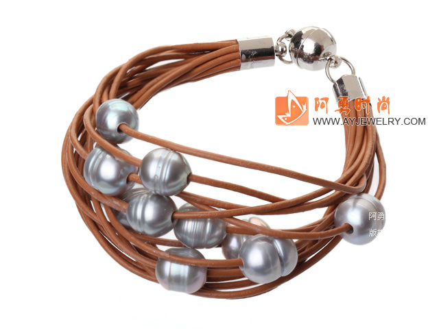 饰品编号:Y2646  我们主要经营 手链、项链、耳环、戒指、套链、吊坠、手机链、请方问我们的网站 www.ayjewelry.com