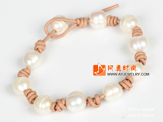 10-11mm白珍珠粉皮绳手链