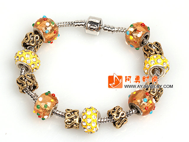 饰品编号:Y3170  我们主要经营 手链、项链、耳环、戒指、套链、吊坠、手机链、请方问我们的网站 www.ayjewelry.com