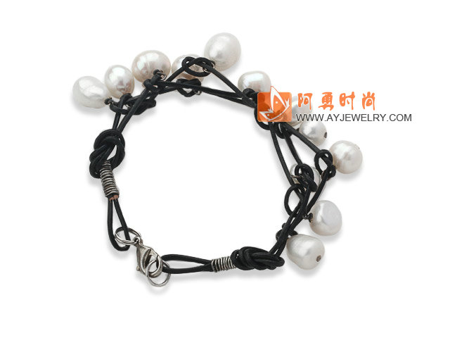 饰品编号:Y960  我们主要经营 手链、项链、耳环、戒指、套链、吊坠、手机链、请方问我们的网站 www.ayjewelry.com