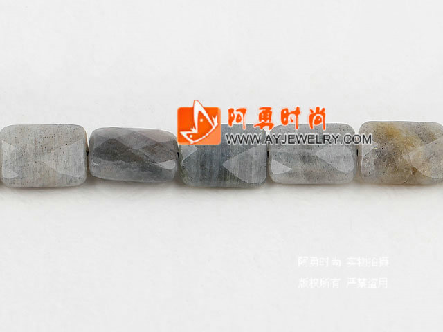 饰品编号:M3921  我们主要经营 手链、项链、耳环、戒指、套链、吊坠、手机链、请方问我们的网站 www.ayjewelry.com