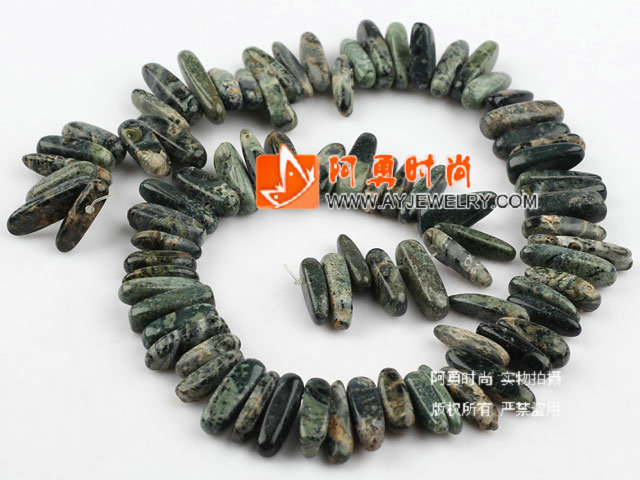 饰品编号:M5075  我们主要经营 手链、项链、耳环、戒指、套链、吊坠、手机链、请方问我们的网站 www.ayjewelry.com