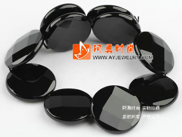 饰品编号:M5261  我们主要经营 手链、项链、耳环、戒指、套链、吊坠、手机链、请方问我们的网站 www.ayjewelry.com