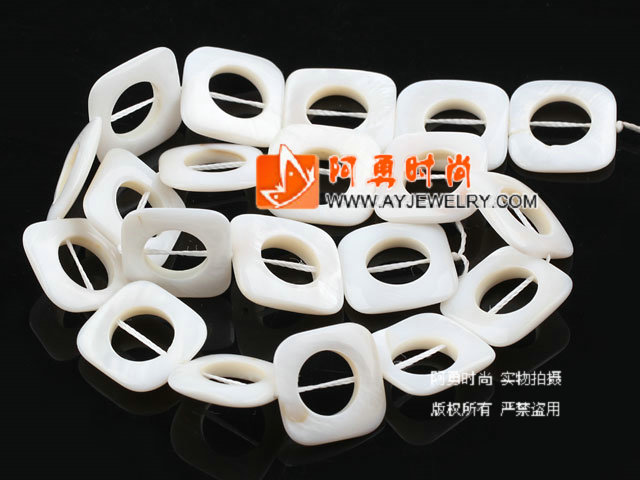 饰品编号:M5360  我们主要经营 手链、项链、耳环、戒指、套链、吊坠、手机链、请方问我们的网站 www.ayjewelry.com