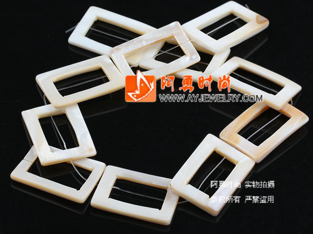 饰品编号:M5479  我们主要经营 手链、项链、耳环、戒指、套链、吊坠、手机链、请方问我们的网站 www.ayjewelry.com