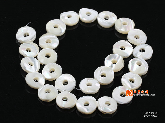 饰品编号:M5719  我们主要经营 手链、项链、耳环、戒指、套链、吊坠、手机链、请方问我们的网站 www.ayjewelry.com