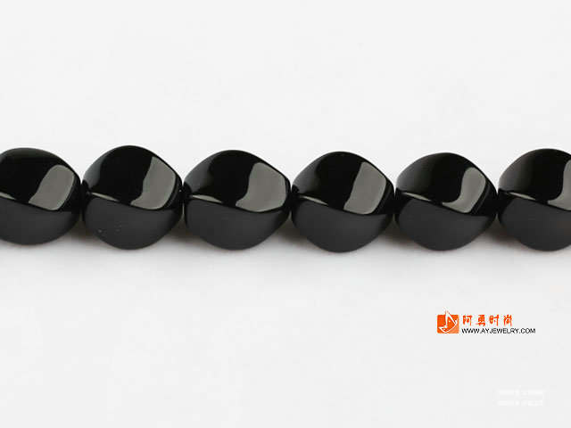 饰品编号:M6516  我们主要经营 手链、项链、耳环、戒指、套链、吊坠、手机链、请方问我们的网站 www.ayjewelry.com
