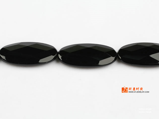 饰品编号:M6636  我们主要经营 手链、项链、耳环、戒指、套链、吊坠、手机链、请方问我们的网站 www.ayjewelry.com