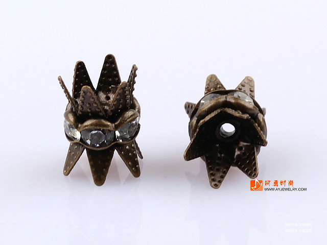 饰品编号:M6649  我们主要经营 手链、项链、耳环、戒指、套链、吊坠、手机链、请方问我们的网站 www.ayjewelry.com