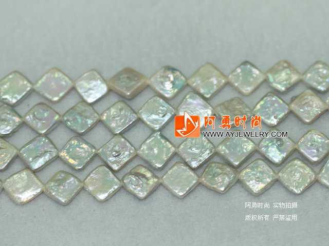 饰品编号:P42  我们主要经营 手链、项链、耳环、戒指、套链、吊坠、手机链、请方问我们的网站 www.ayjewelry.com