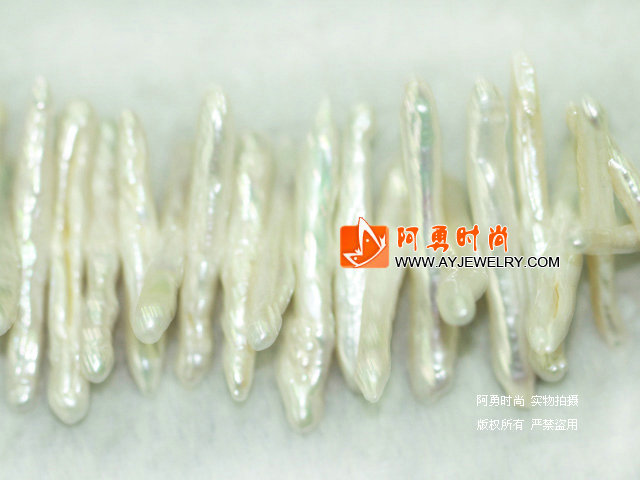 饰品编号:P74  我们主要经营 手链、项链、耳环、戒指、套链、吊坠、手机链、请方问我们的网站 www.ayjewelry.com